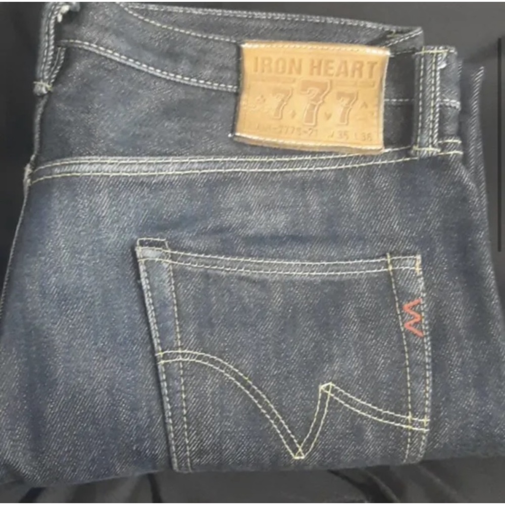 Iron heart 21oz jeans (made in Japan)